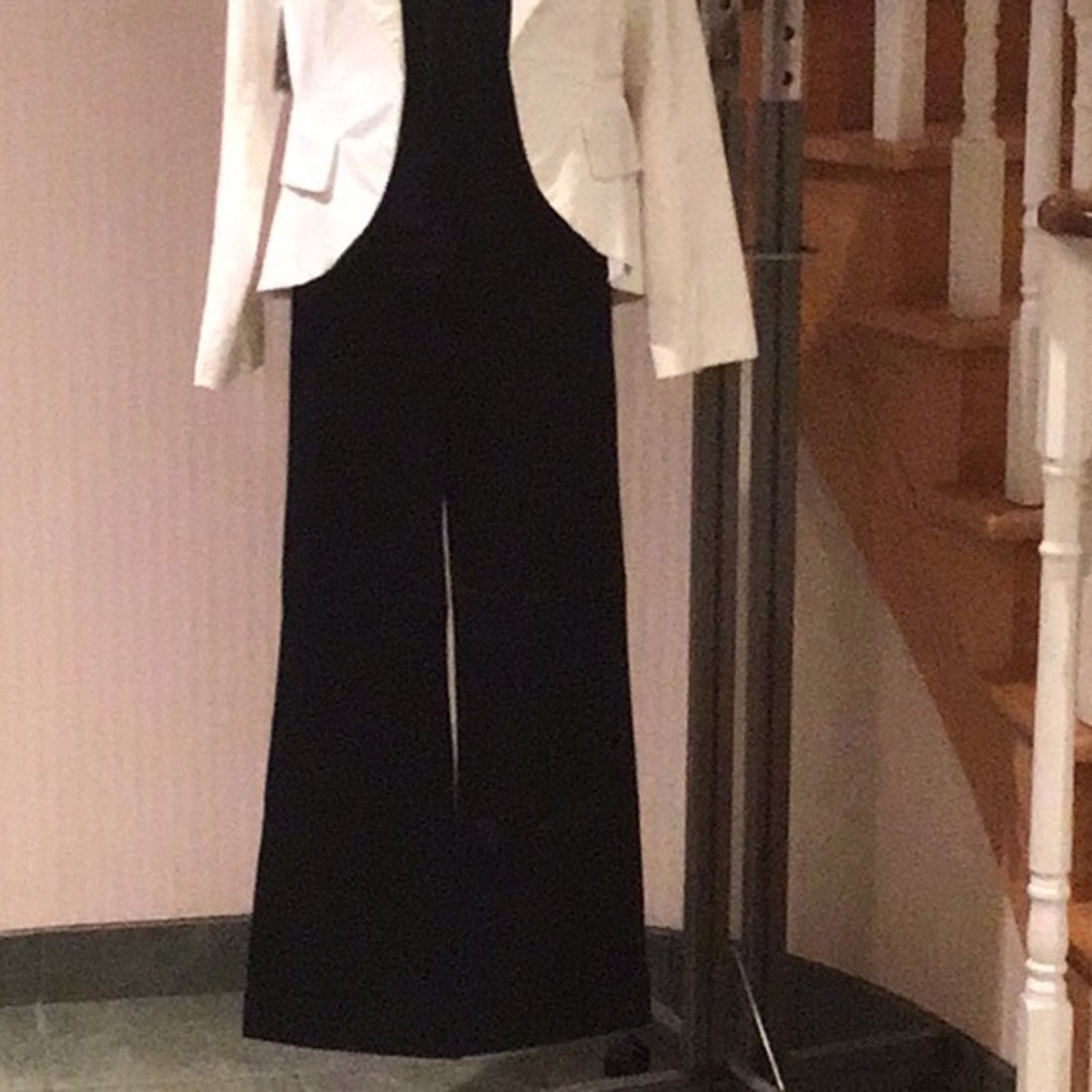 ⭐️⭐️Host Pick⭐️⭐️Pants part of a pant suit will sell be sep…